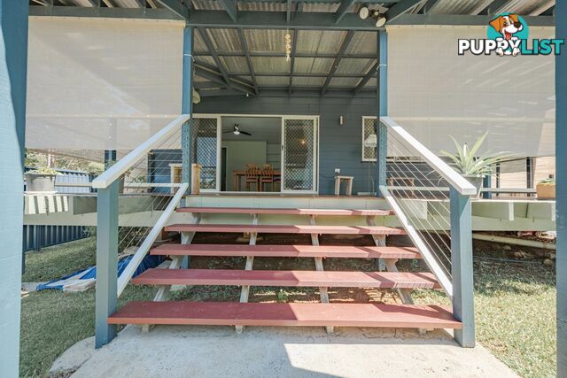 15 Jasper Street RUSSELL ISLAND QLD 4184