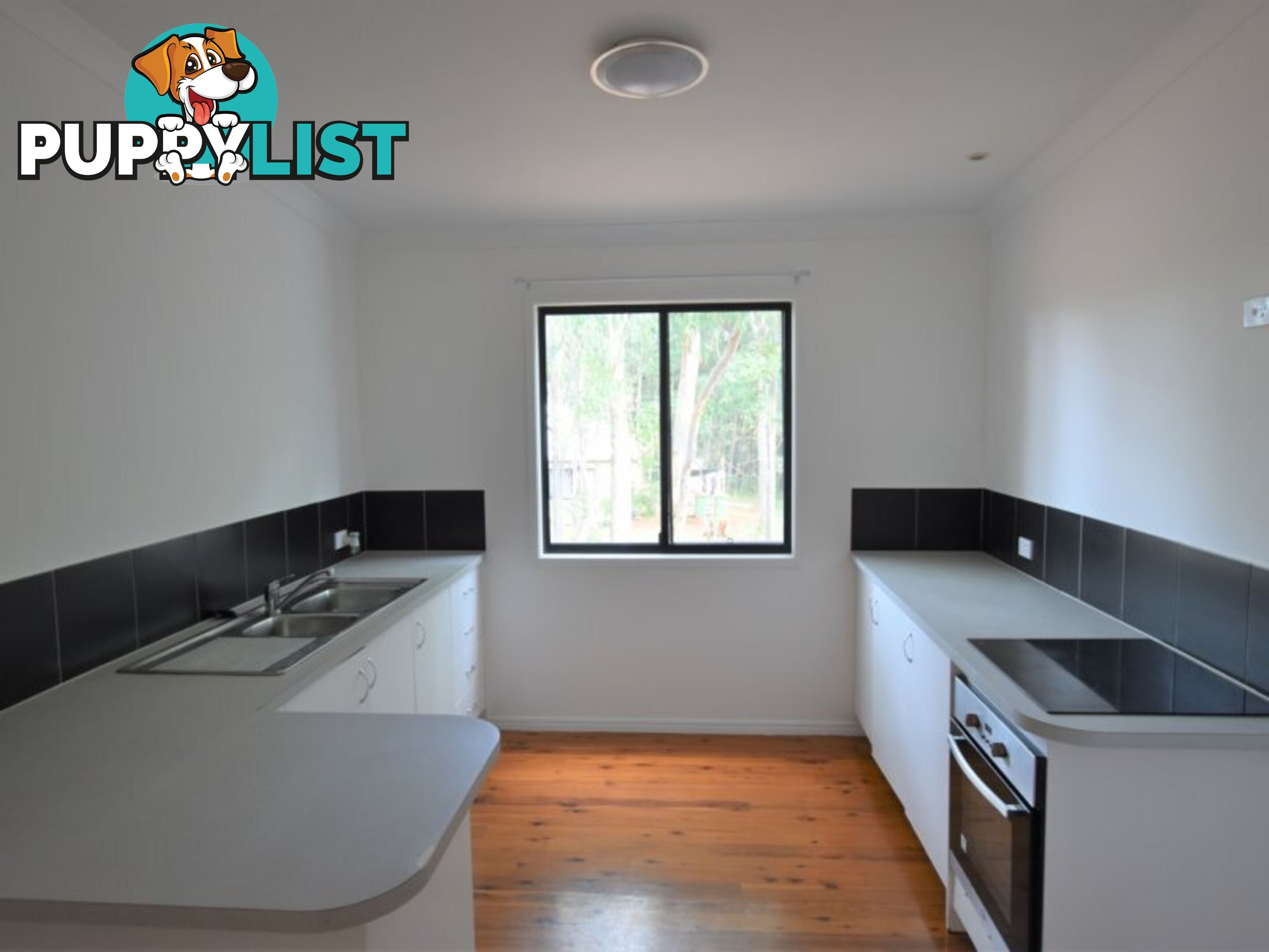 17 Amber Street RUSSELL ISLAND QLD 4184