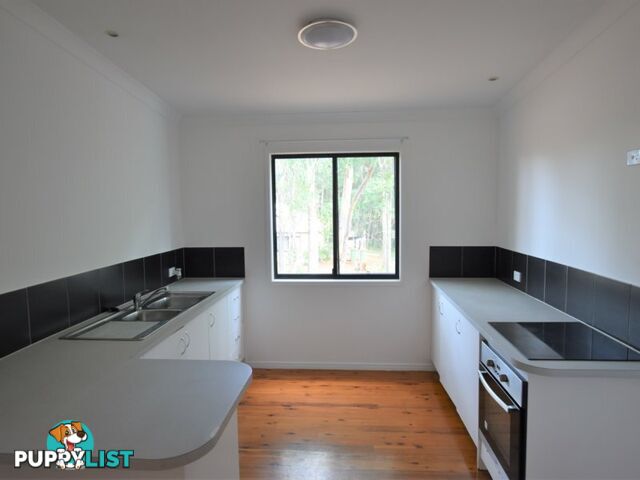 17 Amber Street RUSSELL ISLAND QLD 4184