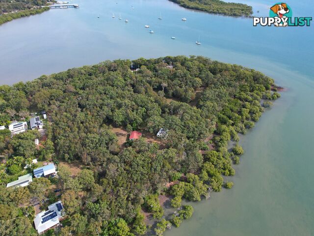 56 Tenanne Street RUSSELL ISLAND QLD 4184