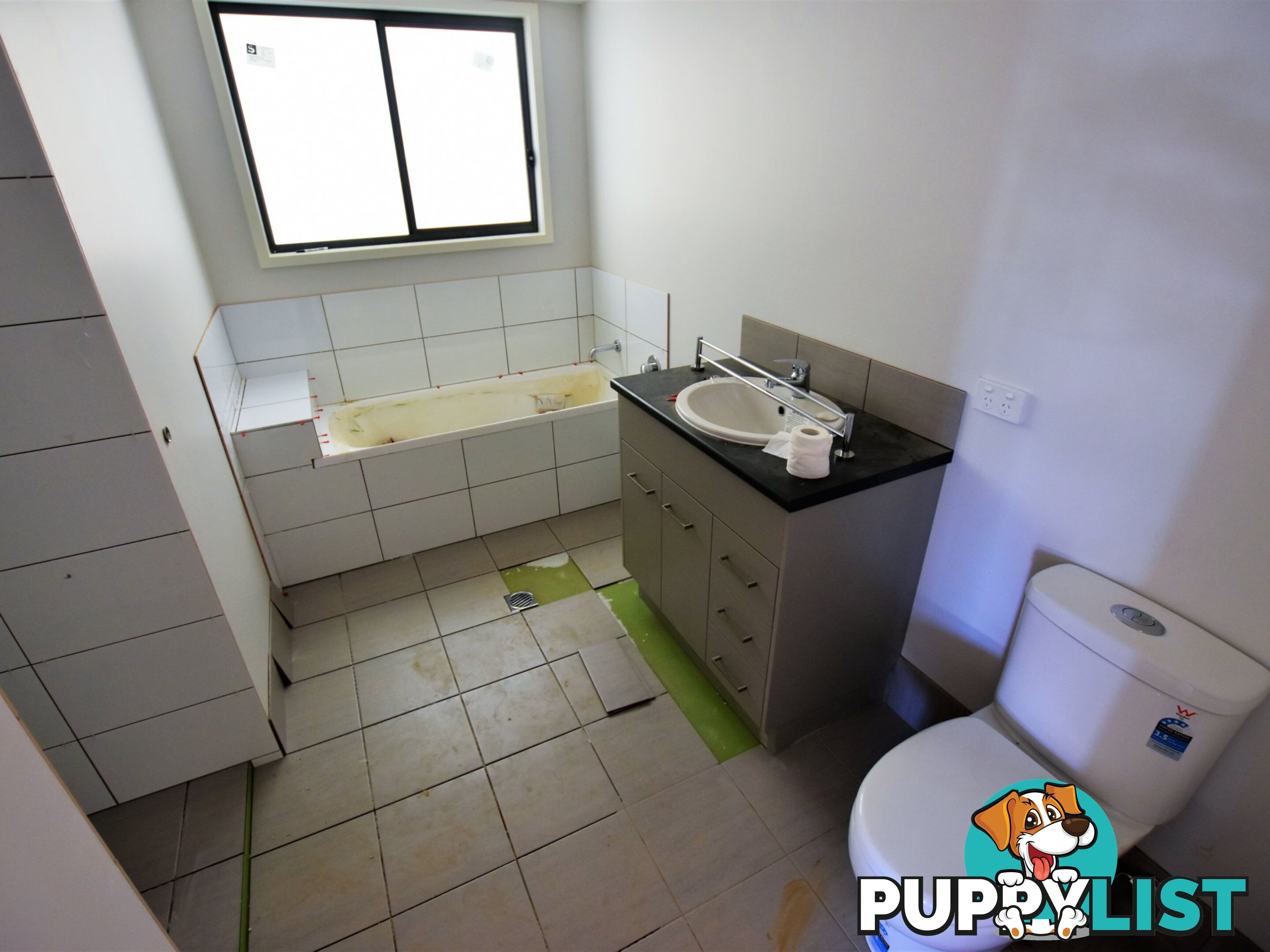 54 Wahine Dve RUSSELL ISLAND QLD 4184