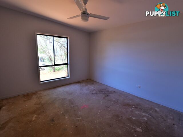 54 Wahine Dve RUSSELL ISLAND QLD 4184