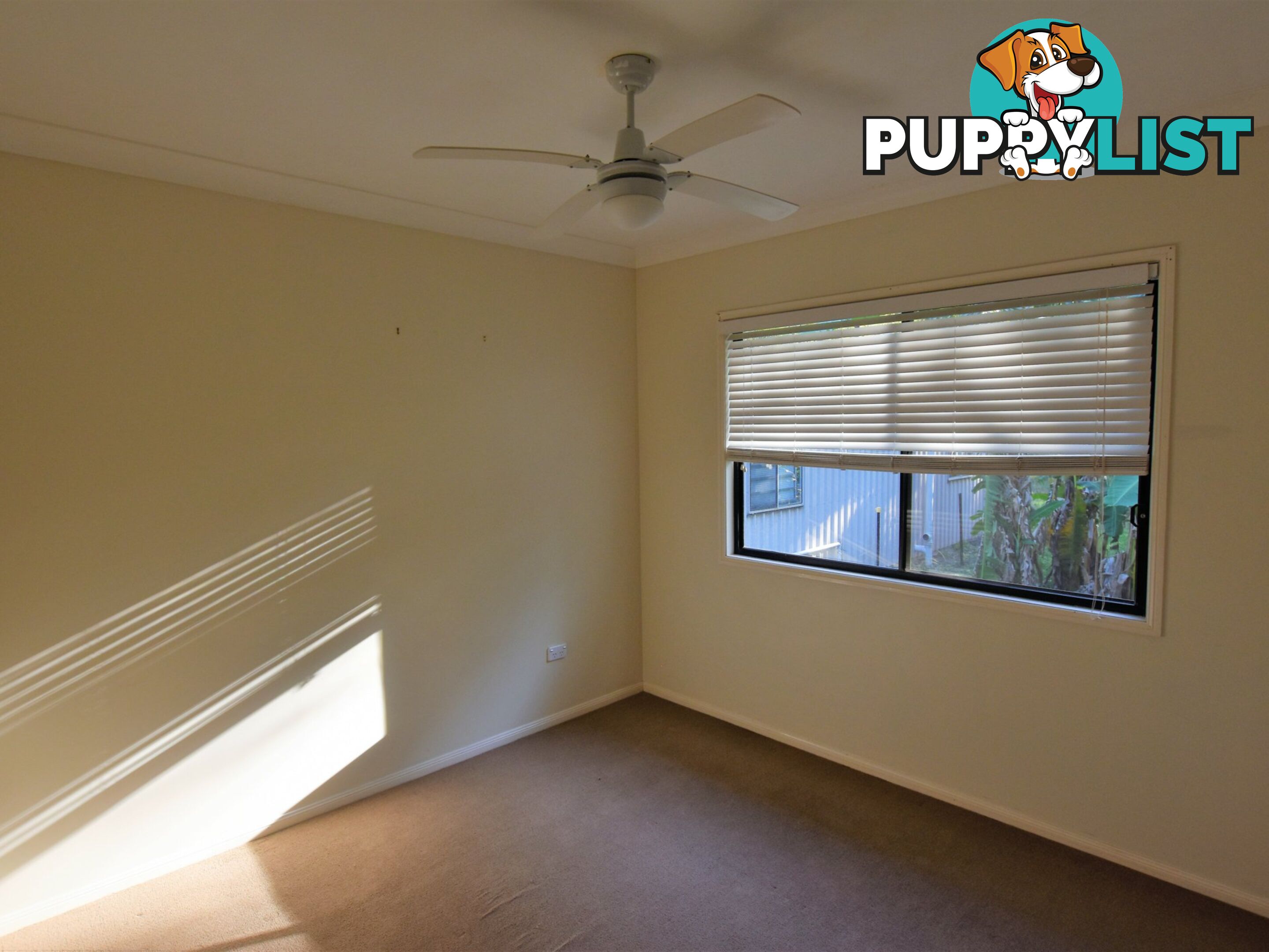 29 Letitia Avenue RUSSELL ISLAND QLD 4184