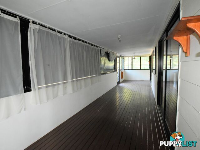 29 Letitia Avenue RUSSELL ISLAND QLD 4184