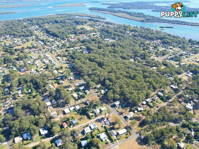 10 Yacht Street RUSSELL ISLAND QLD 4184