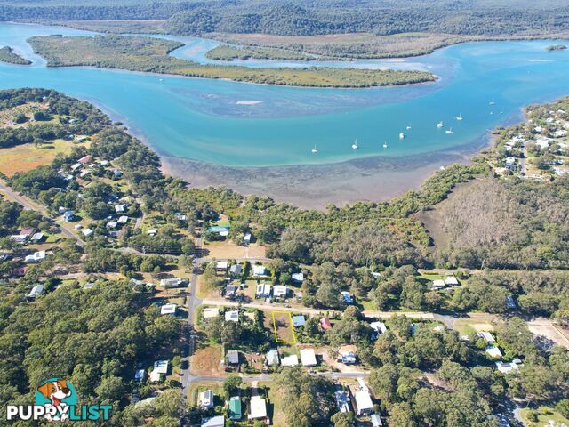 10 Yacht Street RUSSELL ISLAND QLD 4184