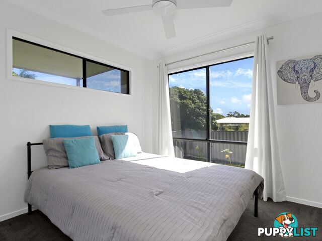 20 MARK ROAD RUSSELL ISLAND QLD 4184