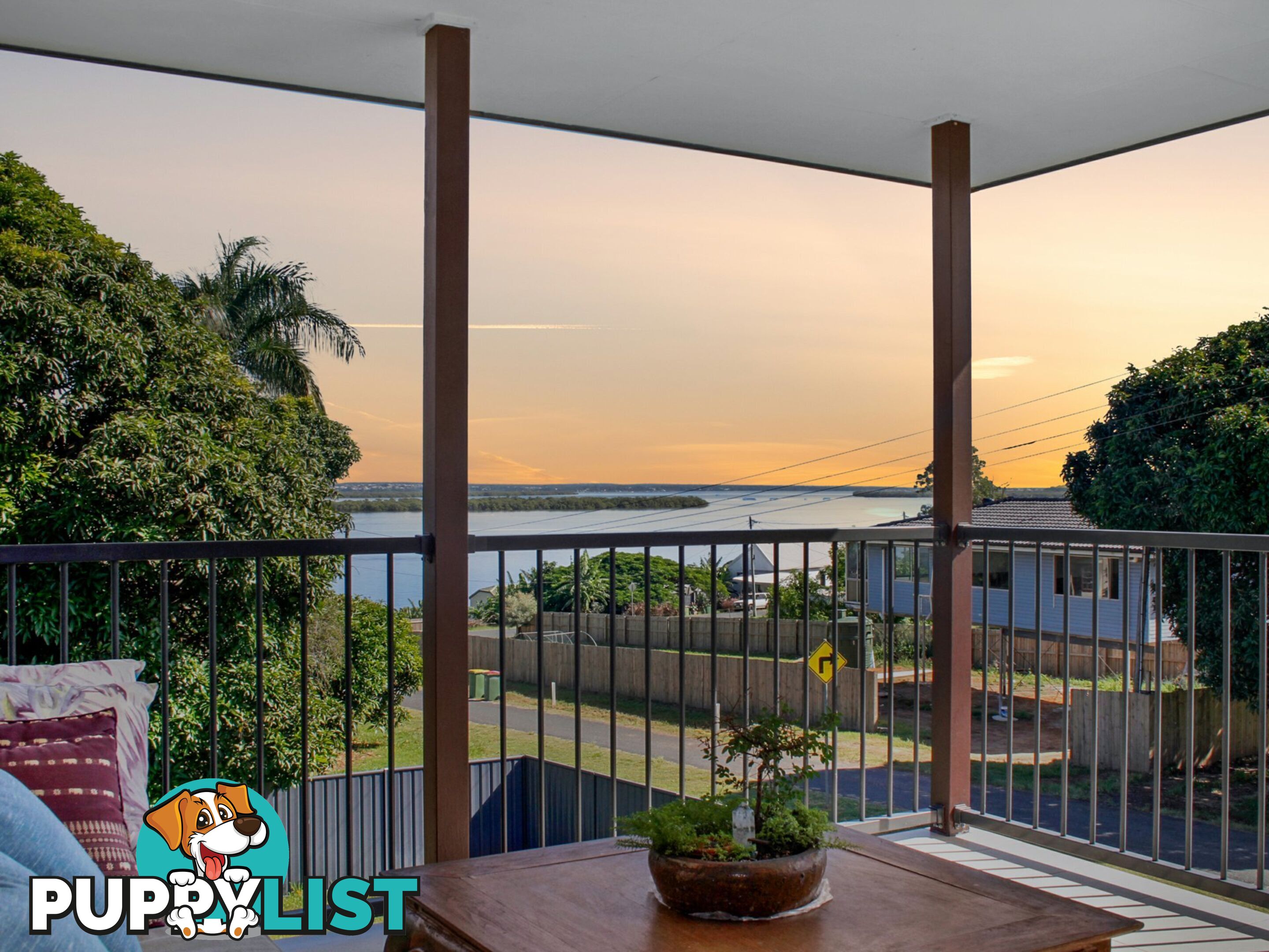 20 MARK ROAD RUSSELL ISLAND QLD 4184