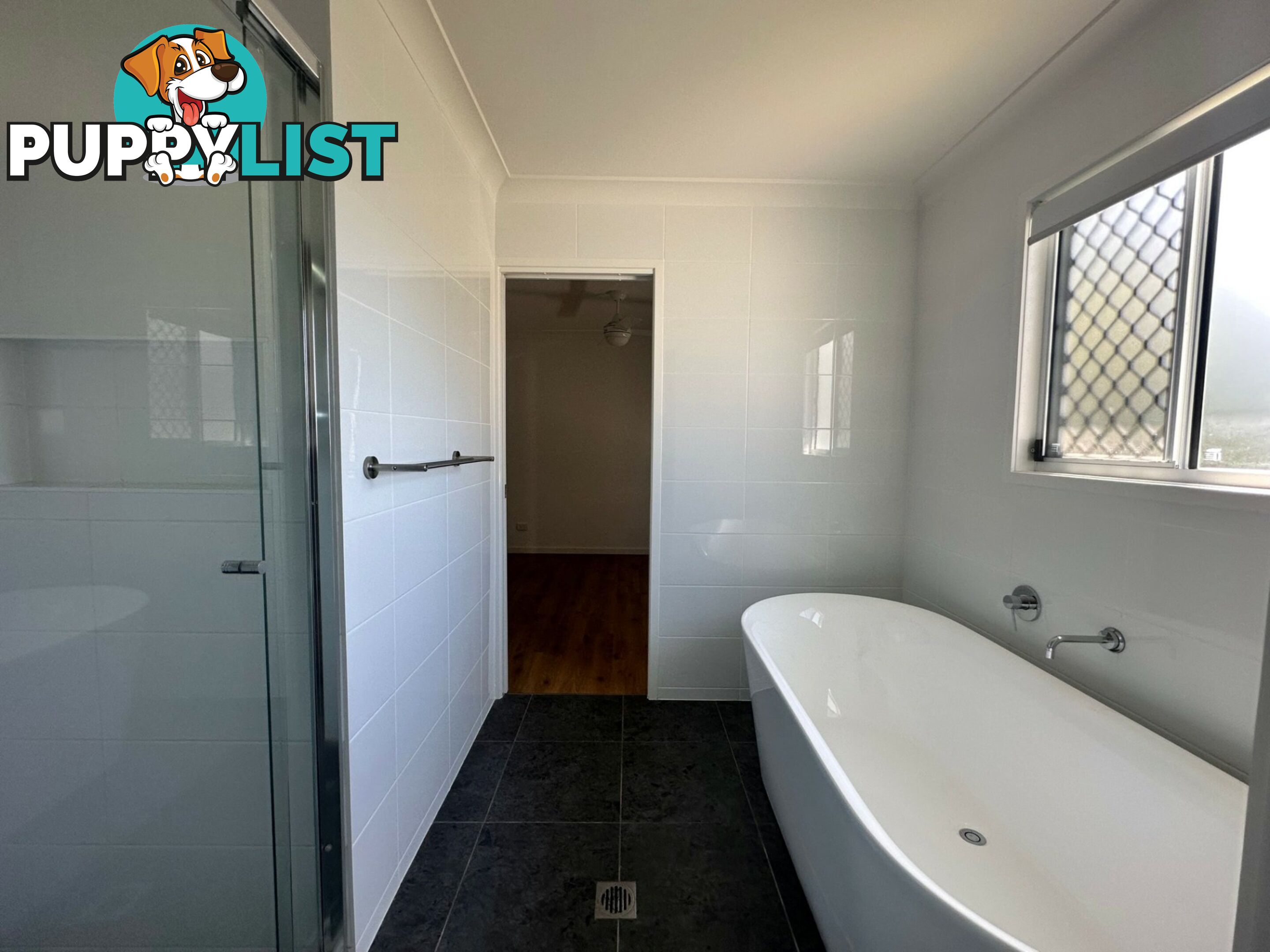 13 Bunning Street RUSSELL ISLAND QLD 4184