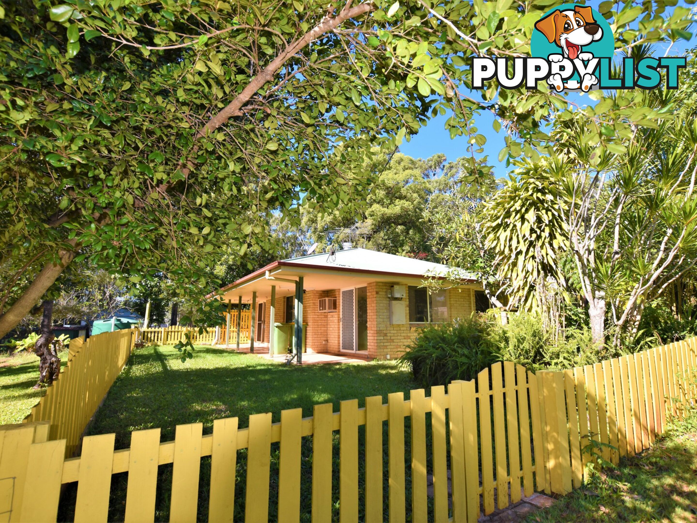 16 Oaklea Street RUSSELL ISLAND QLD 4184