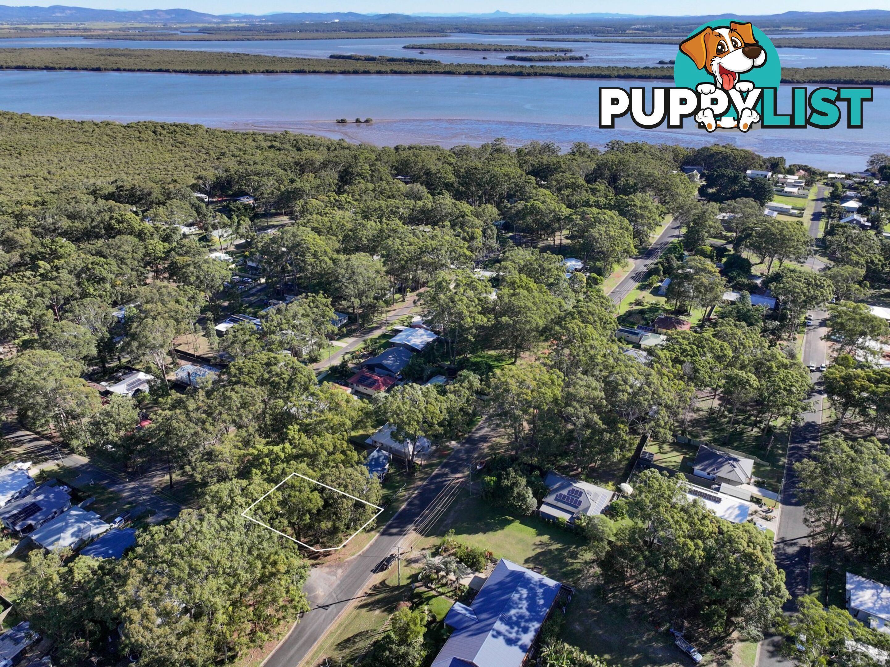 1 Currong Street RUSSELL ISLAND QLD 4184