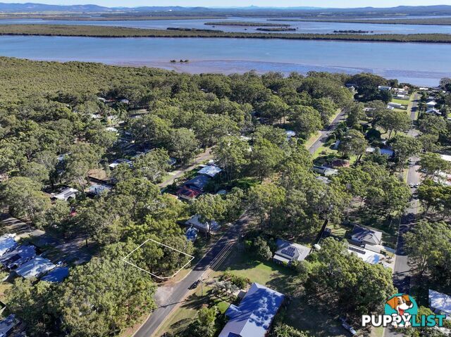 1 Currong Street RUSSELL ISLAND QLD 4184