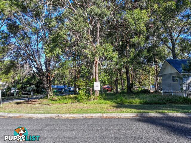 1 Currong Street RUSSELL ISLAND QLD 4184