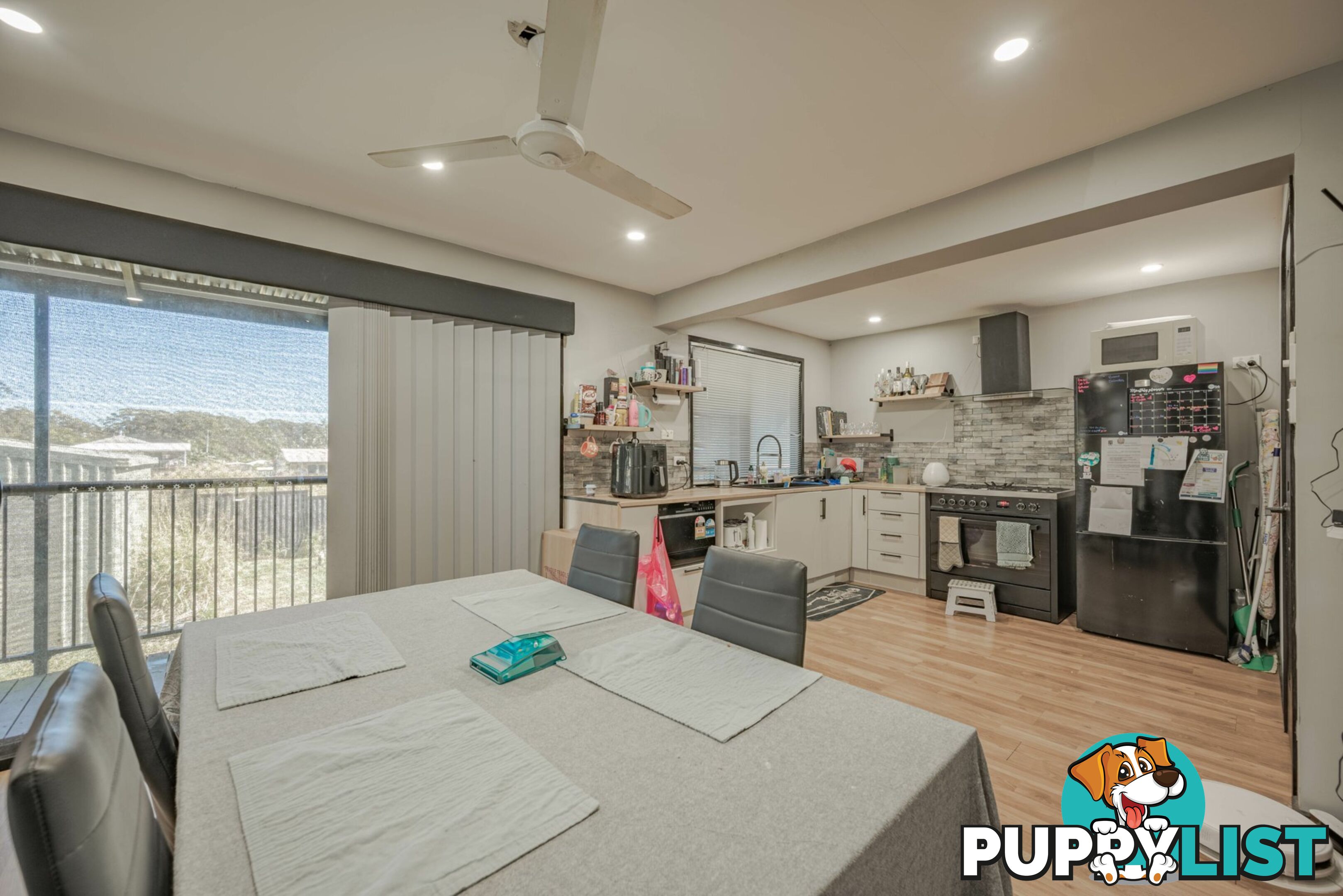 32 Main View RUSSELL ISLAND QLD 4184