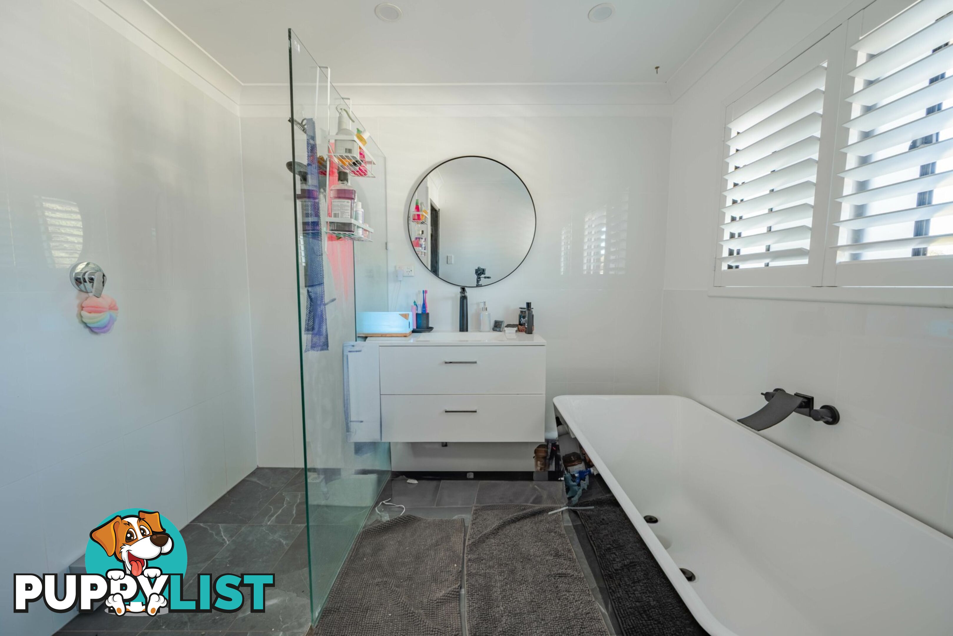 32 Main View RUSSELL ISLAND QLD 4184