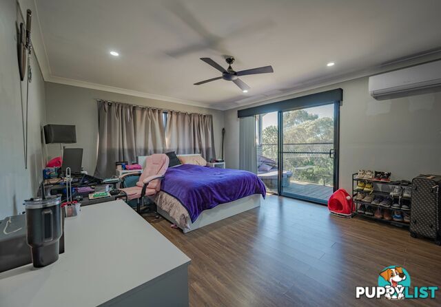32 Main View RUSSELL ISLAND QLD 4184