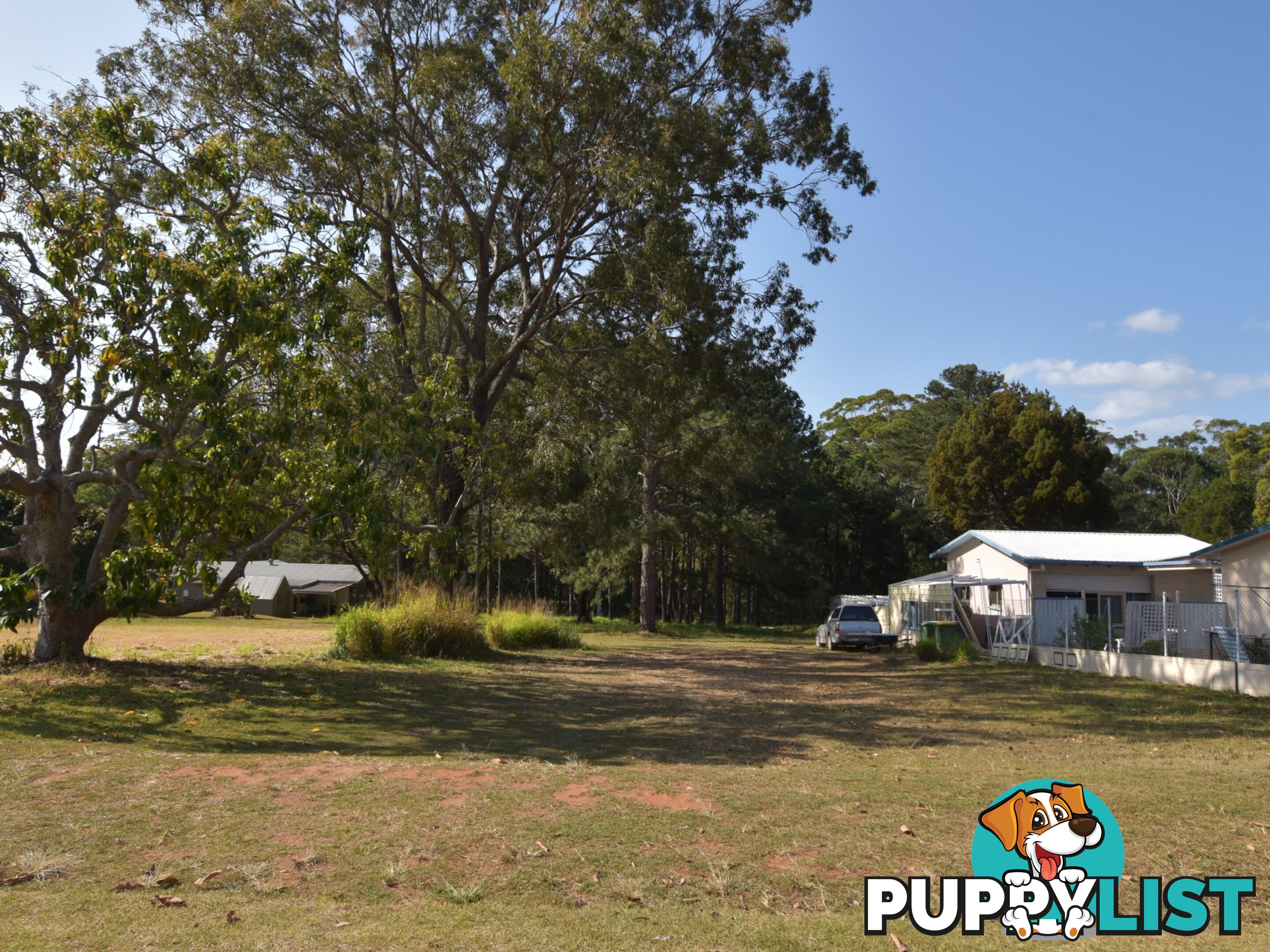 11 Robert Street RUSSELL ISLAND QLD 4184