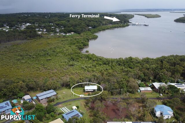 38 Tenanne Street RUSSELL ISLAND QLD 4184