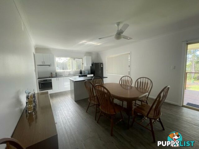 16 Aquamarine Avenue RUSSELL ISLAND QLD 4184