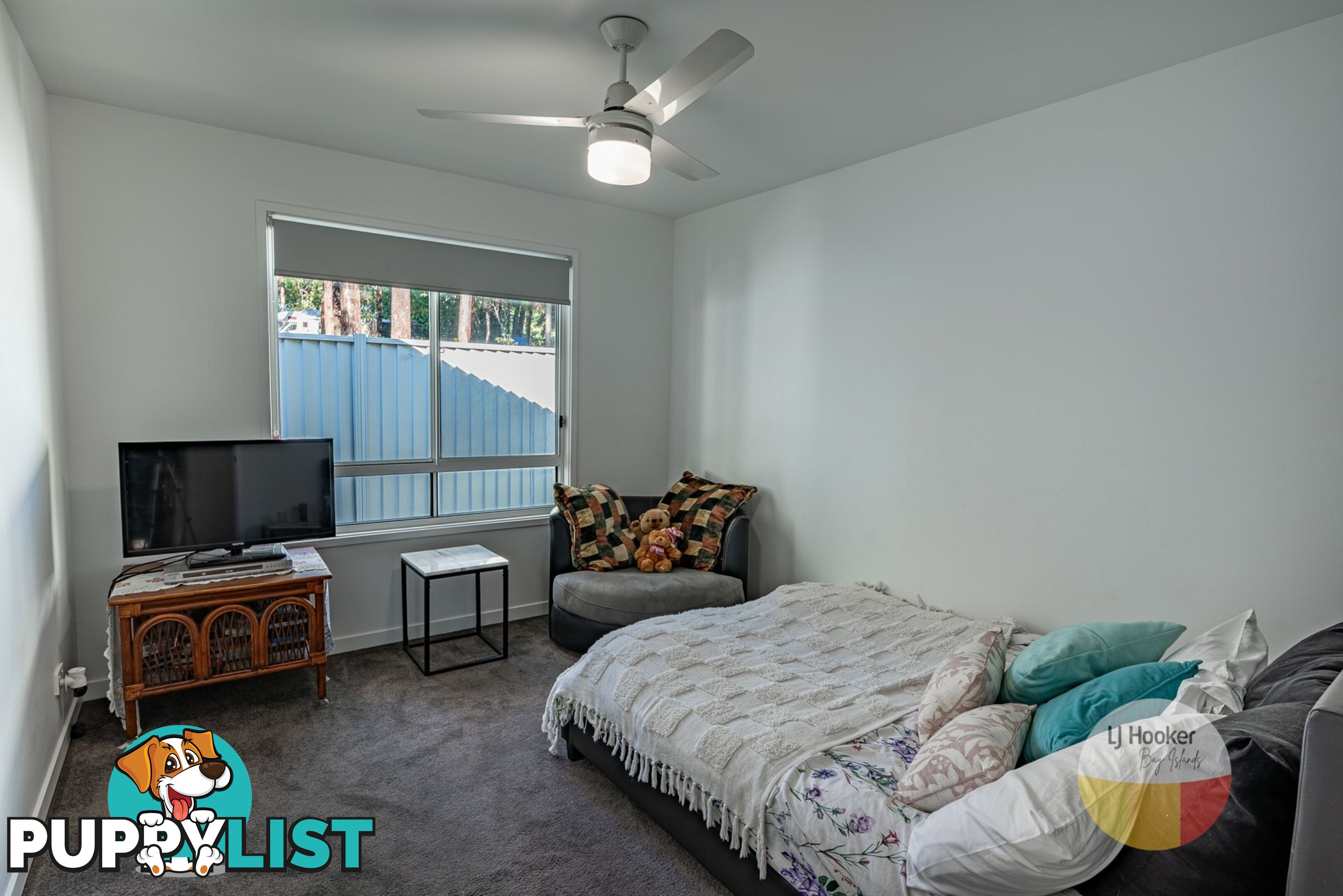 5-7 Meadstone Street RUSSELL ISLAND QLD 4184