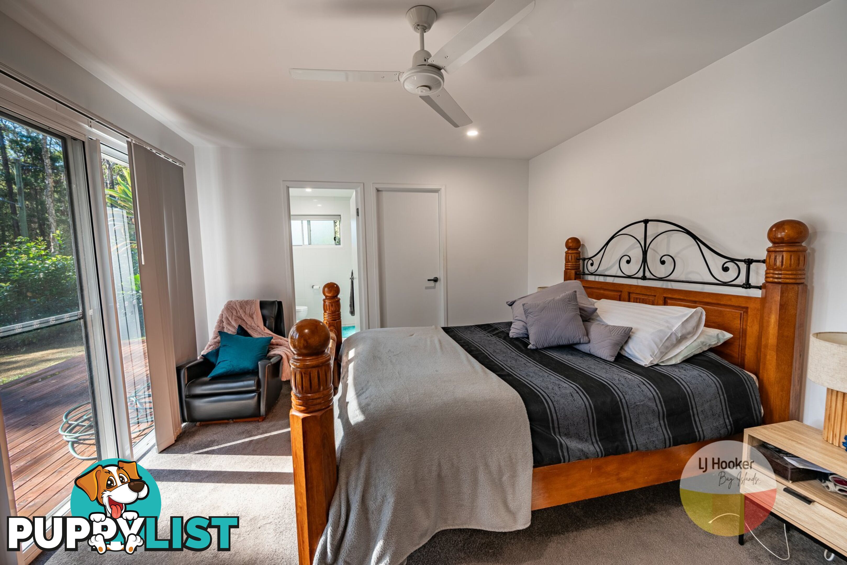 5-7 Meadstone Street RUSSELL ISLAND QLD 4184