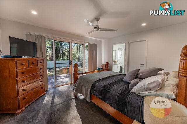 5-7 Meadstone Street RUSSELL ISLAND QLD 4184