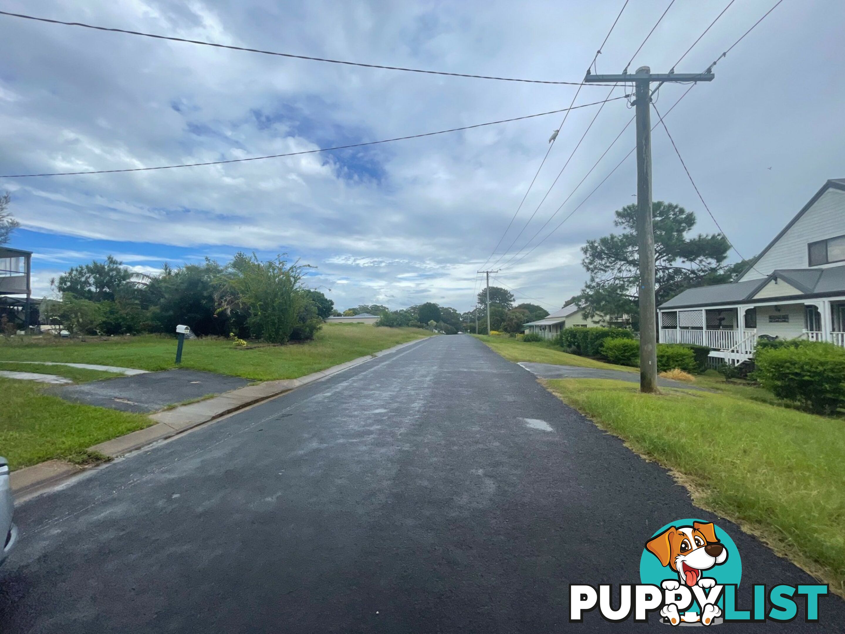 9 VISTA RUSSELL ISLAND QLD 4184