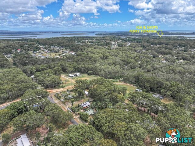 62 Minjerriba Road RUSSELL ISLAND QLD 4184