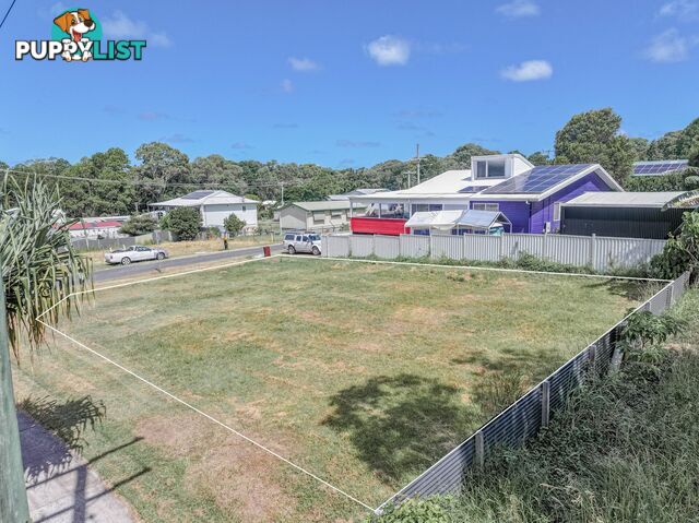 1 Akebia Street RUSSELL ISLAND QLD 4184