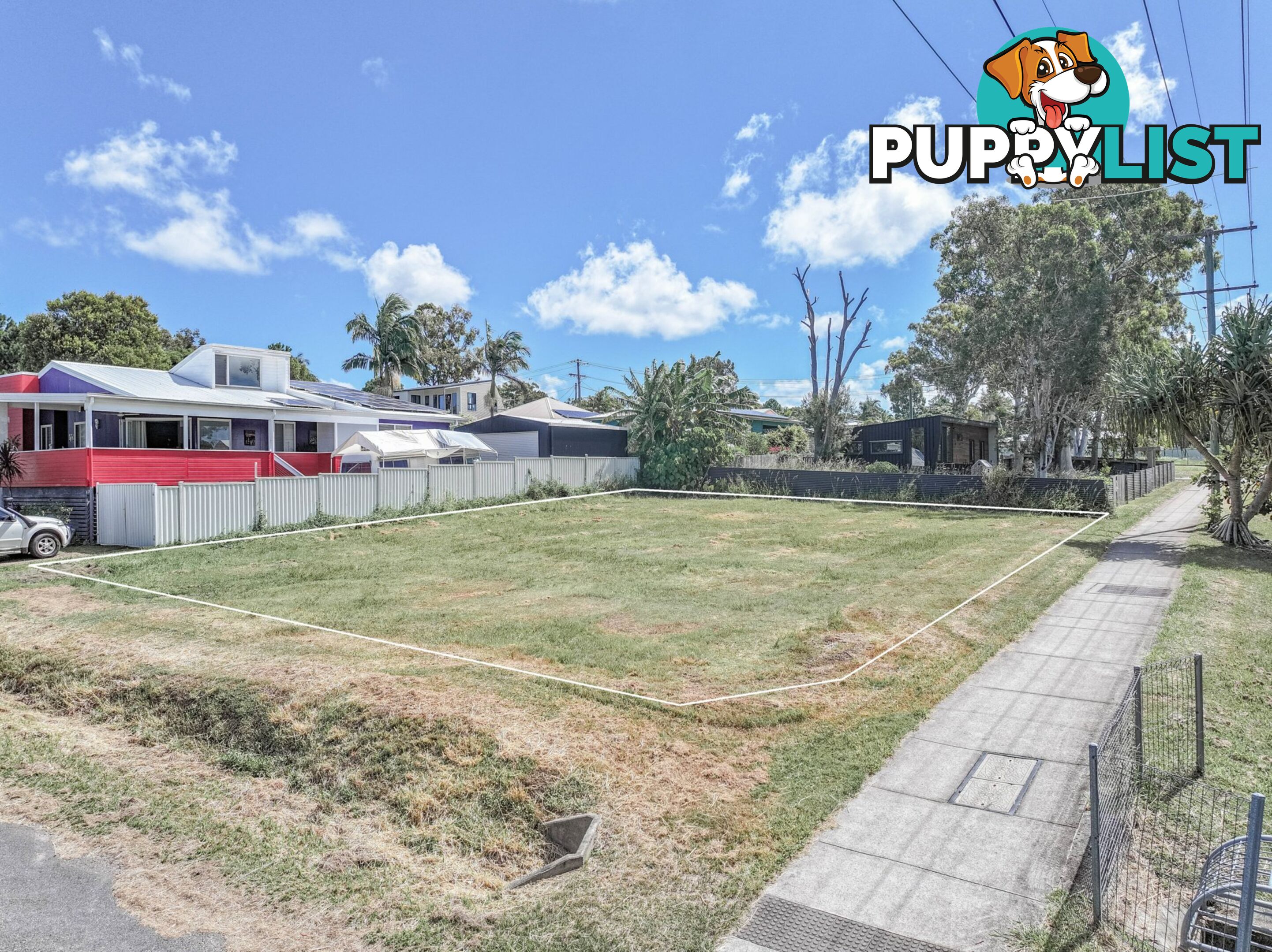 1 Akebia Street RUSSELL ISLAND QLD 4184