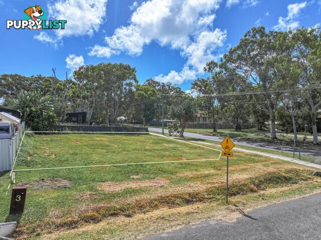 1 Akebia Street RUSSELL ISLAND QLD 4184