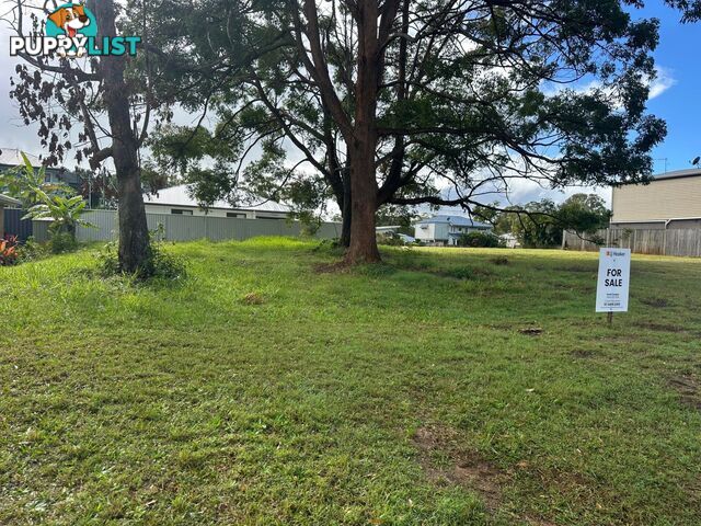 19 Taylor Street RUSSELL ISLAND QLD 4184