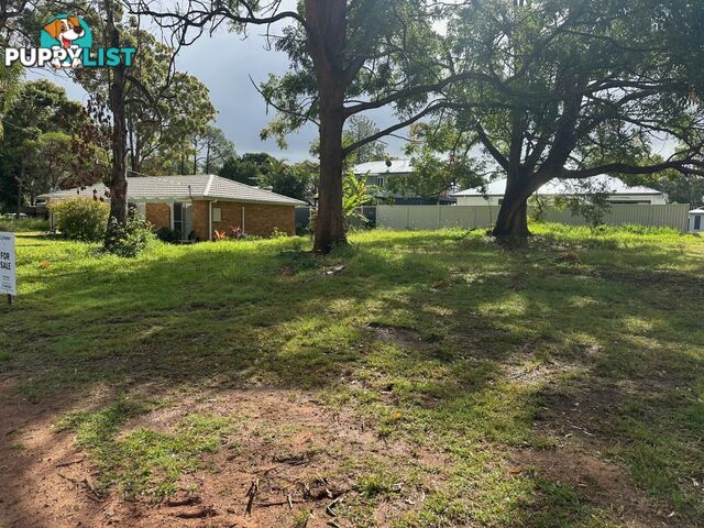 19 Taylor Street RUSSELL ISLAND QLD 4184