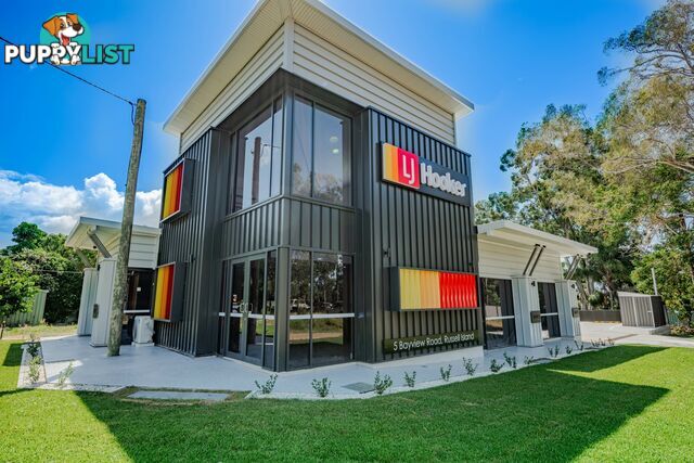 19 Taylor Street RUSSELL ISLAND QLD 4184