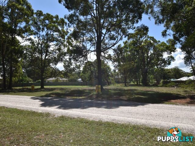 9-11 Pia Street RUSSELL ISLAND QLD 4184