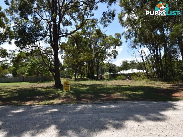 9-11 Pia Street RUSSELL ISLAND QLD 4184