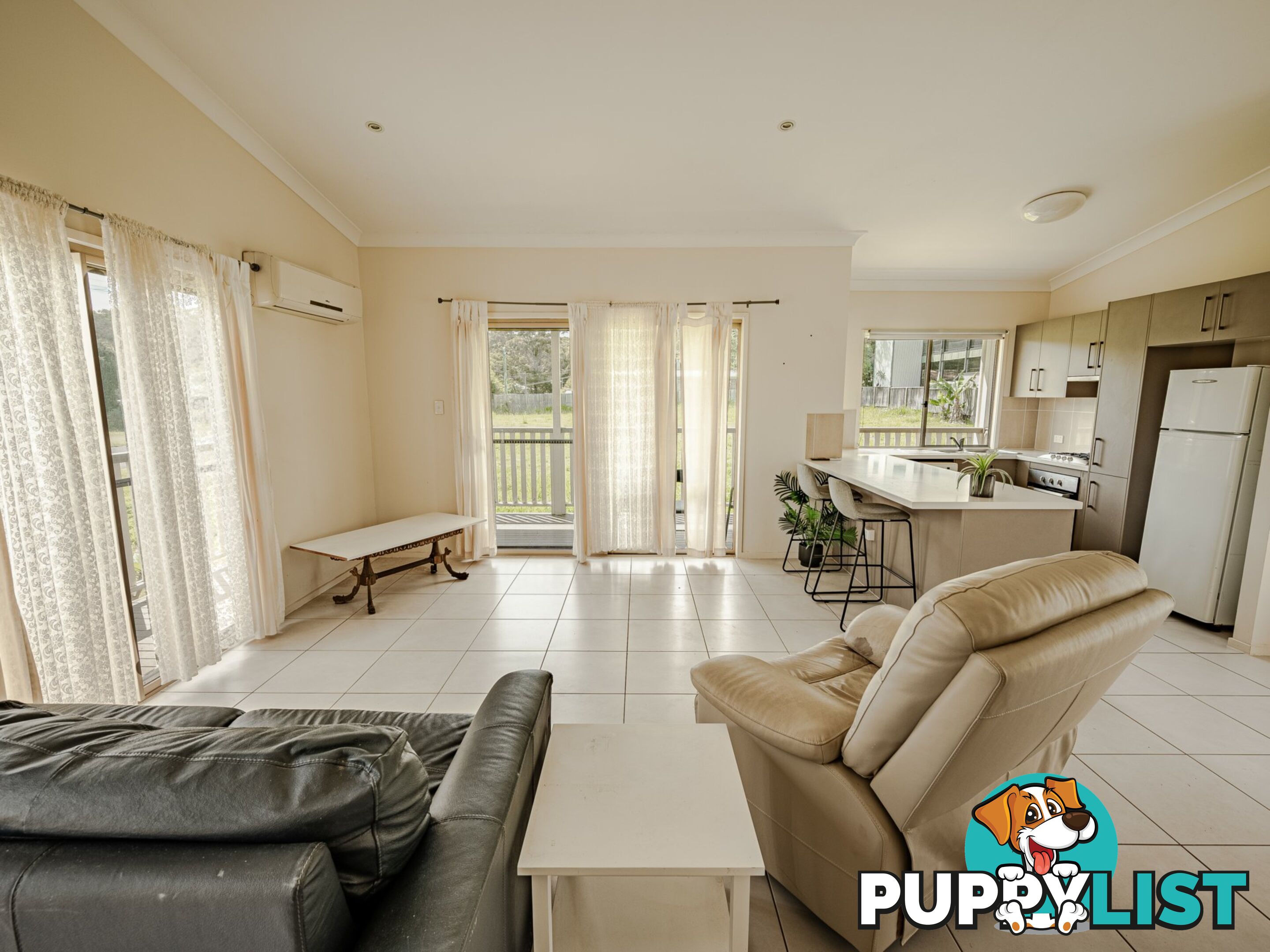 16 PANORAMA AVE RUSSELL ISLAND QLD 4184