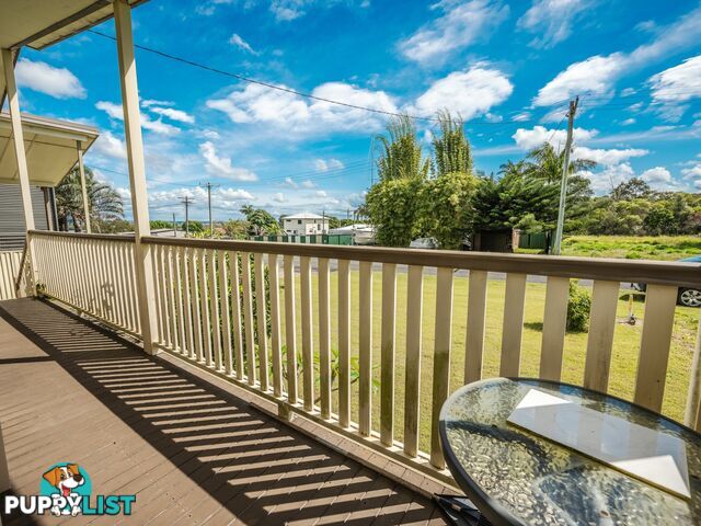 16 PANORAMA AVE RUSSELL ISLAND QLD 4184