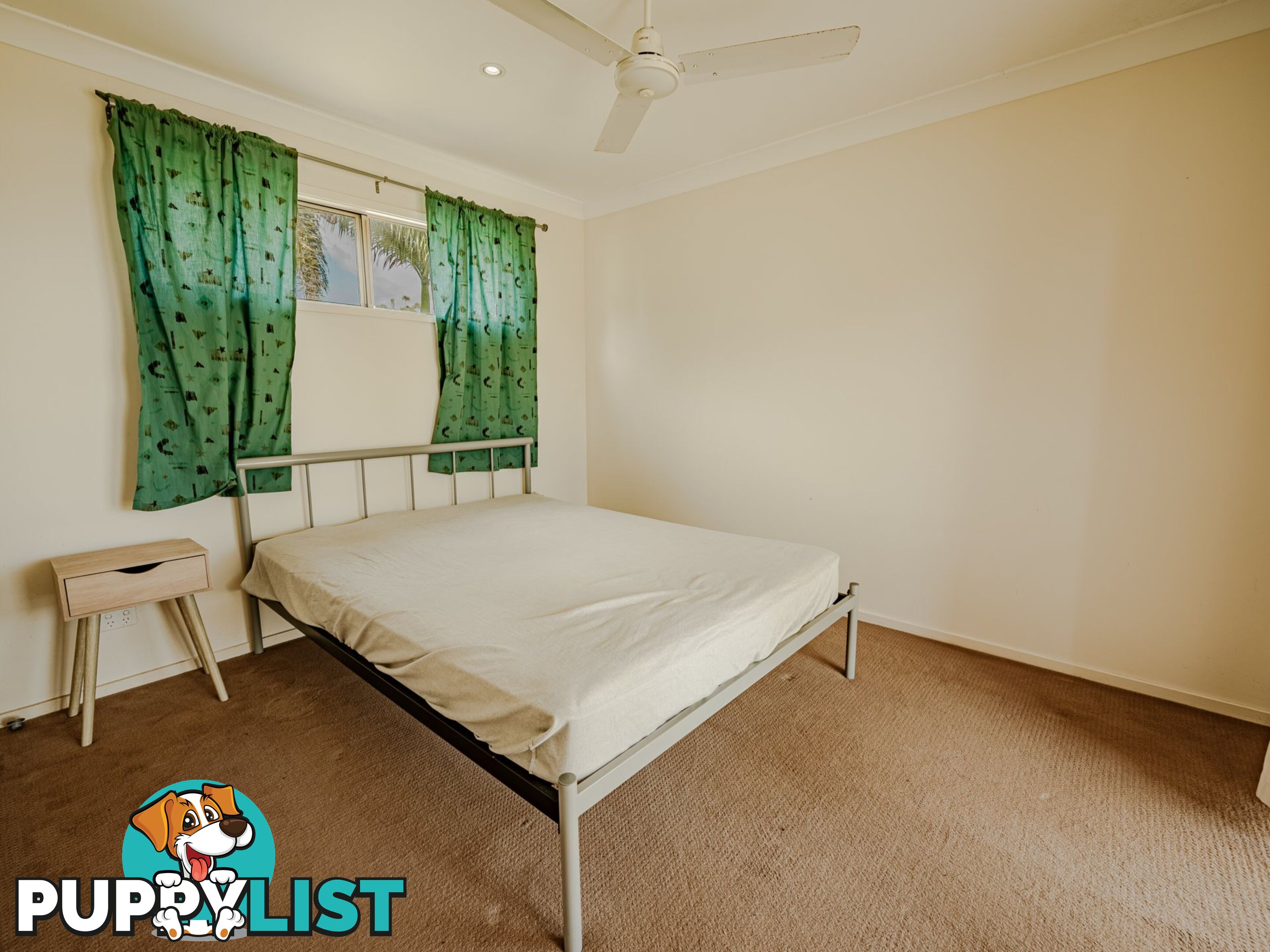 16 PANORAMA AVE RUSSELL ISLAND QLD 4184
