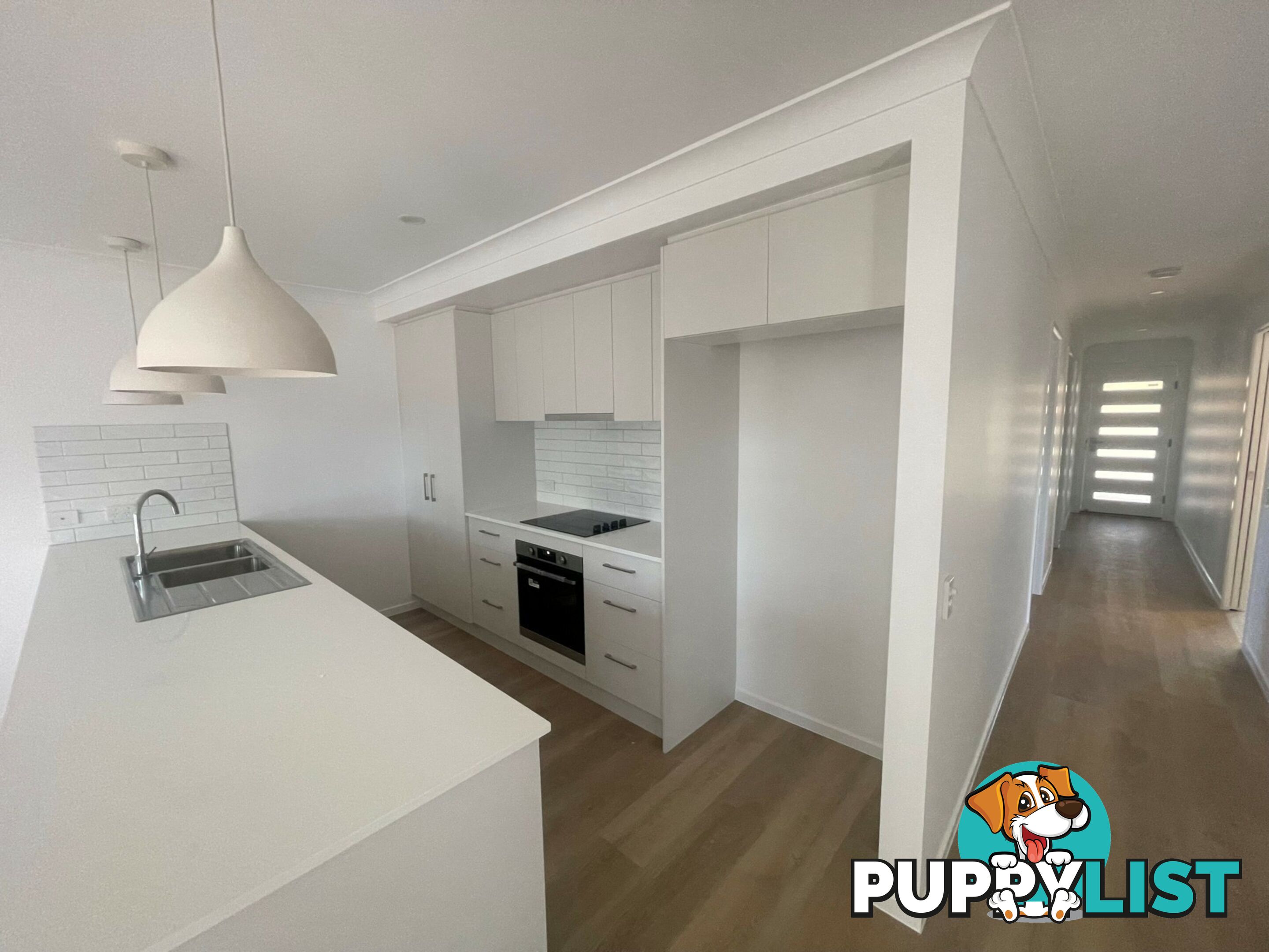 41 Harvey Street RUSSELL ISLAND QLD 4184
