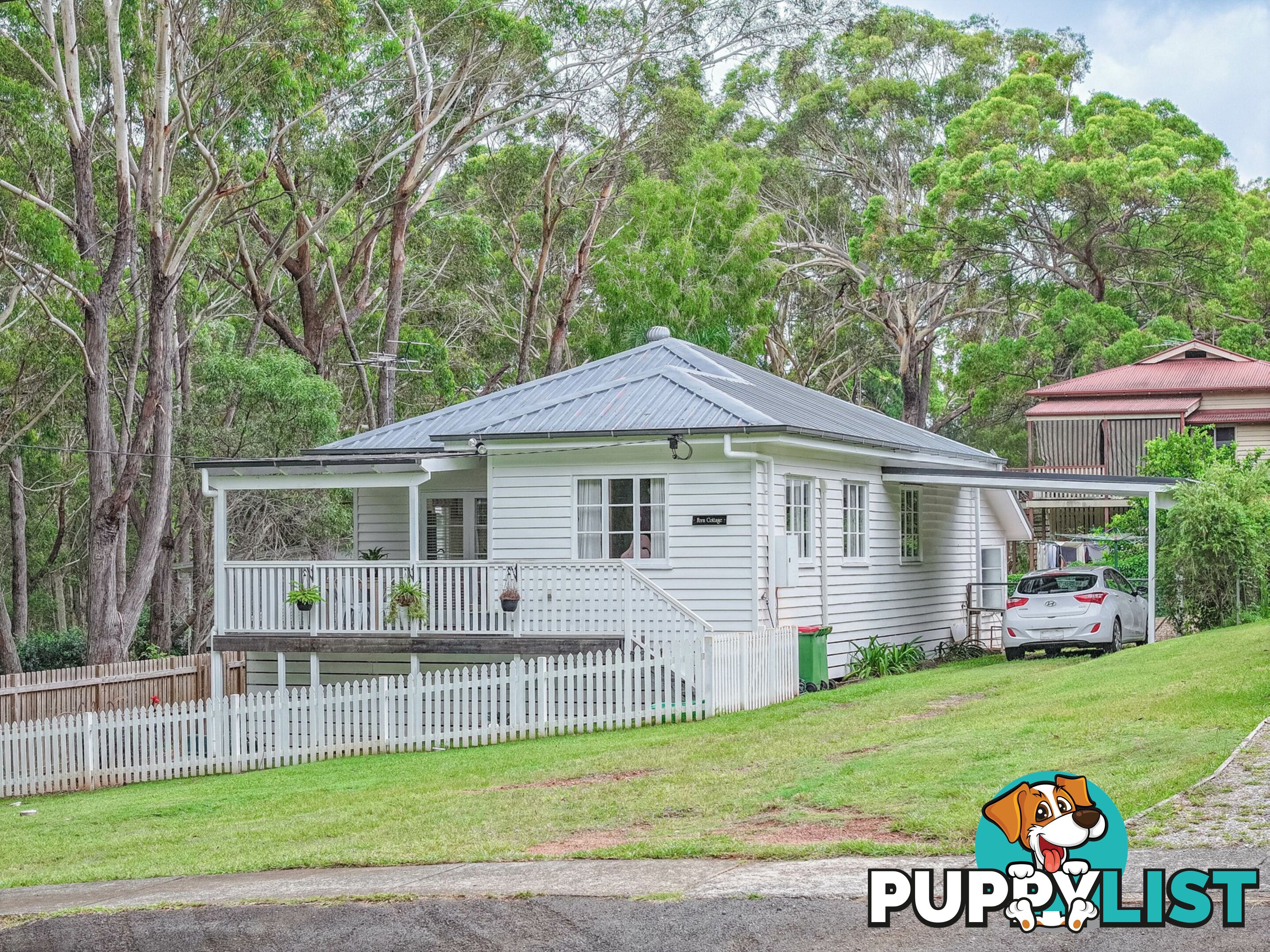 29 Fern Tce RUSSELL ISLAND QLD 4184