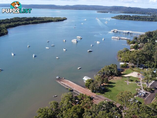 13-15 Delmar Parade RUSSELL ISLAND QLD 4184