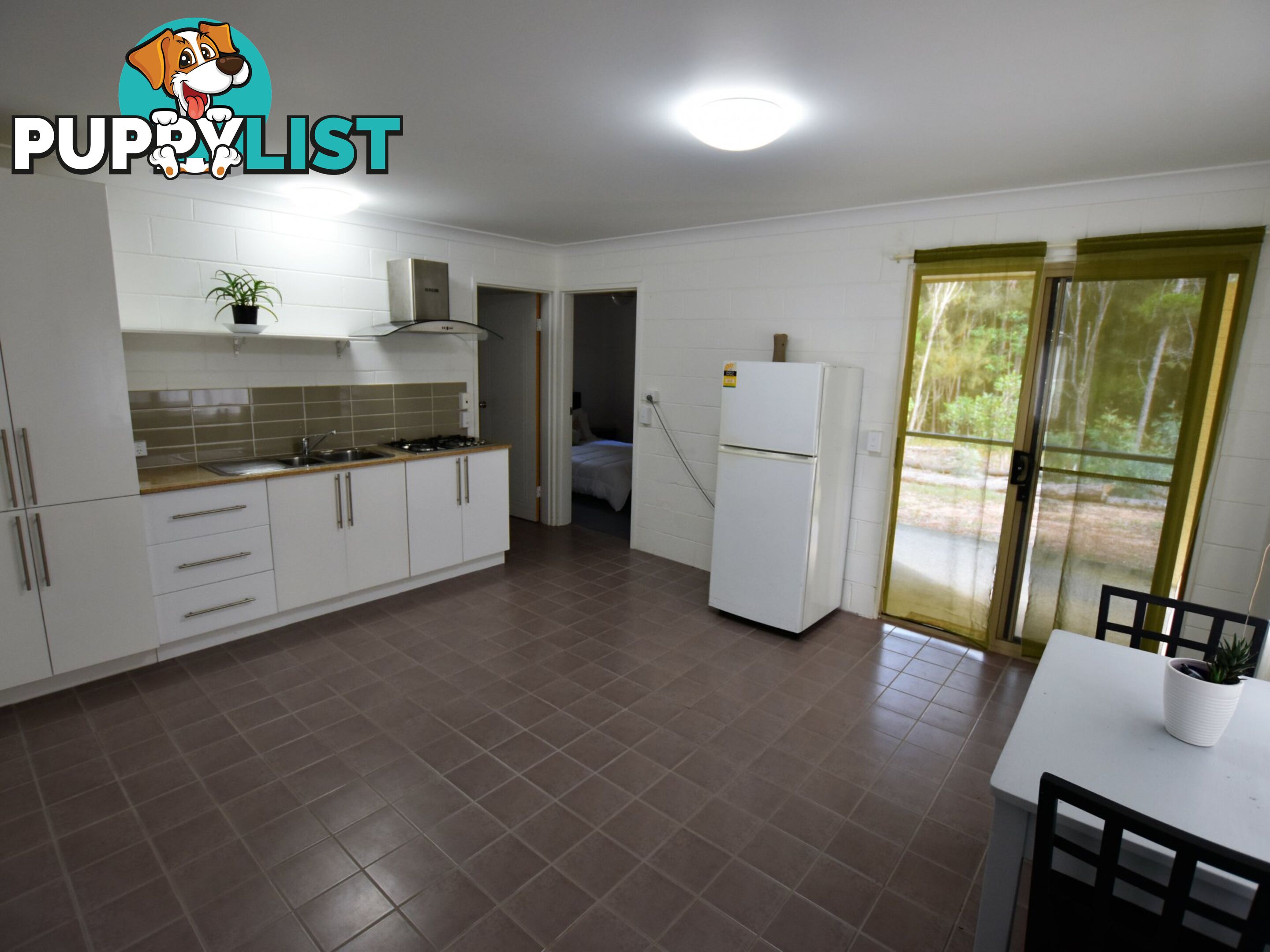 14 Tulloch Street RUSSELL ISLAND QLD 4184