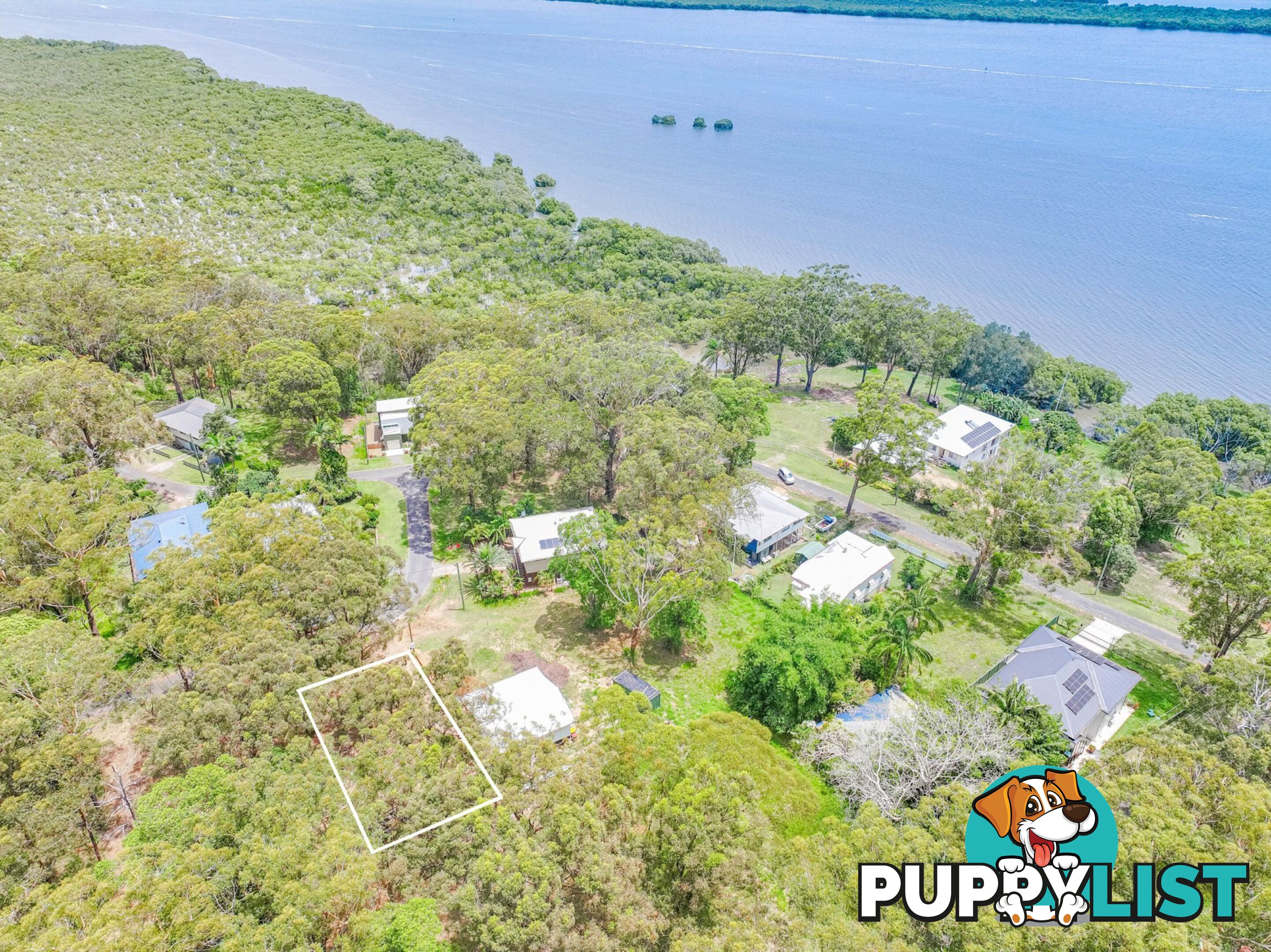 39 Ilumba Street RUSSELL ISLAND QLD 4184