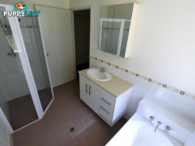 1 Clivia Street RUSSELL ISLAND QLD 4184