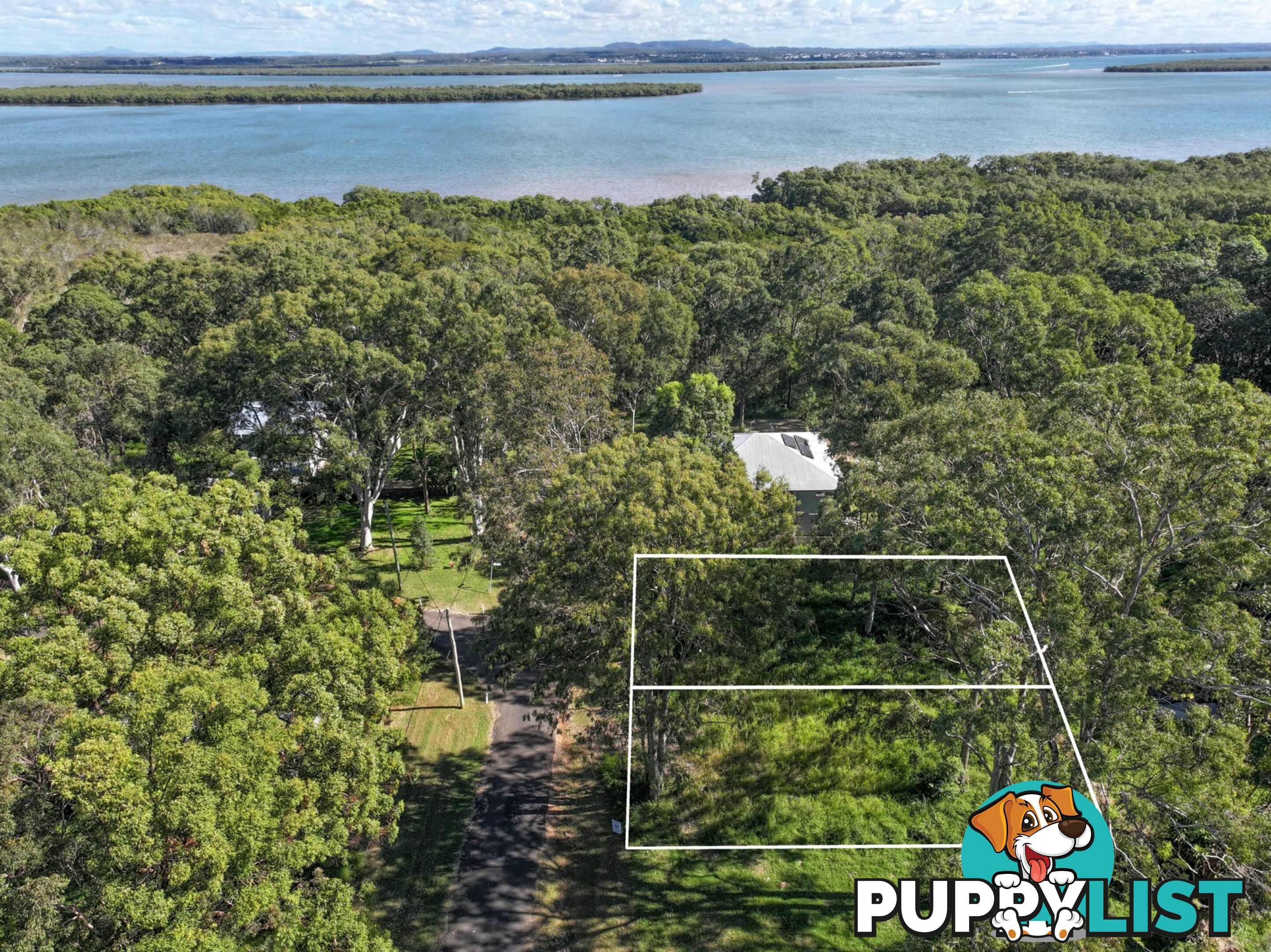 123-125 Laurel Street RUSSELL ISLAND QLD 4184