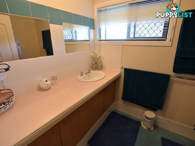 48 Highland Street RUSSELL ISLAND QLD 4184