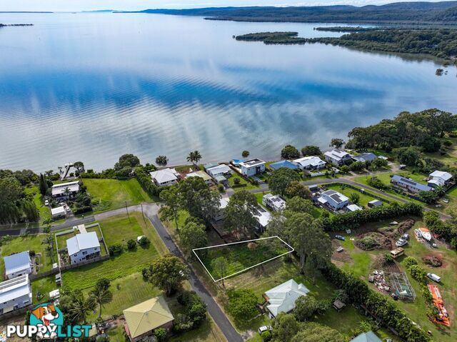 21 Hill Street RUSSELL ISLAND QLD 4184