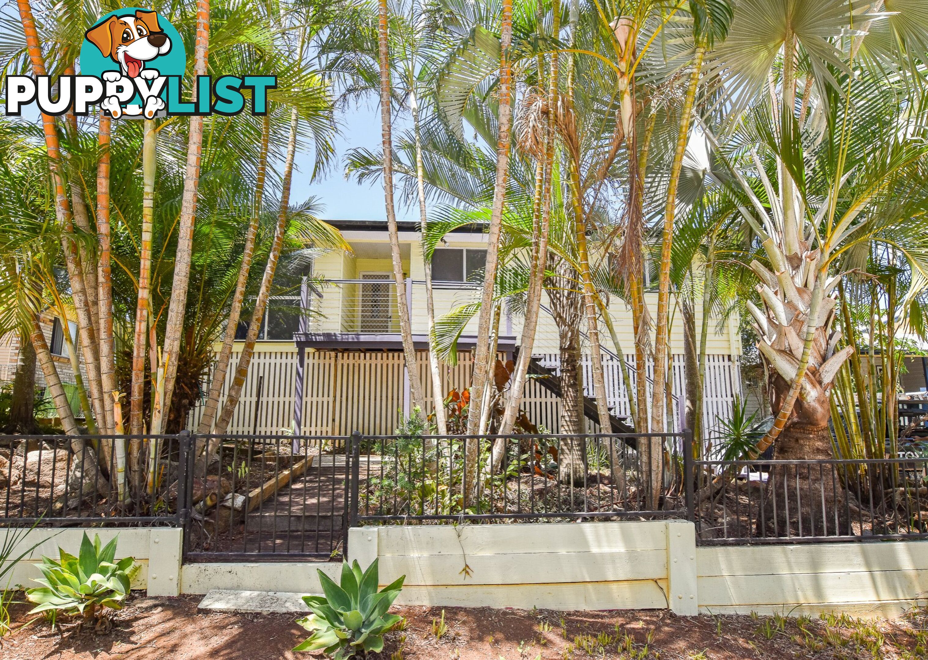 104 Crescent Dve RUSSELL ISLAND QLD 4184