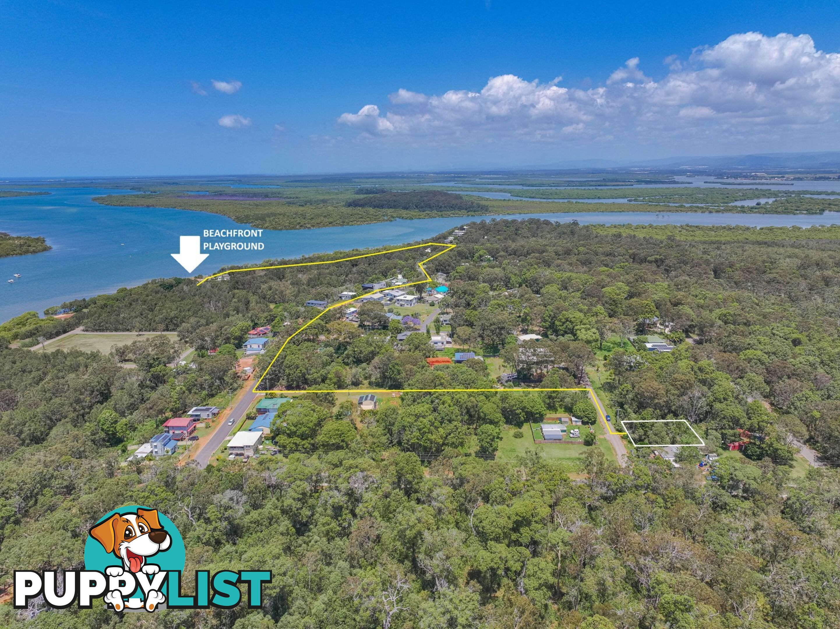 4 Castle Dve RUSSELL ISLAND QLD 4184